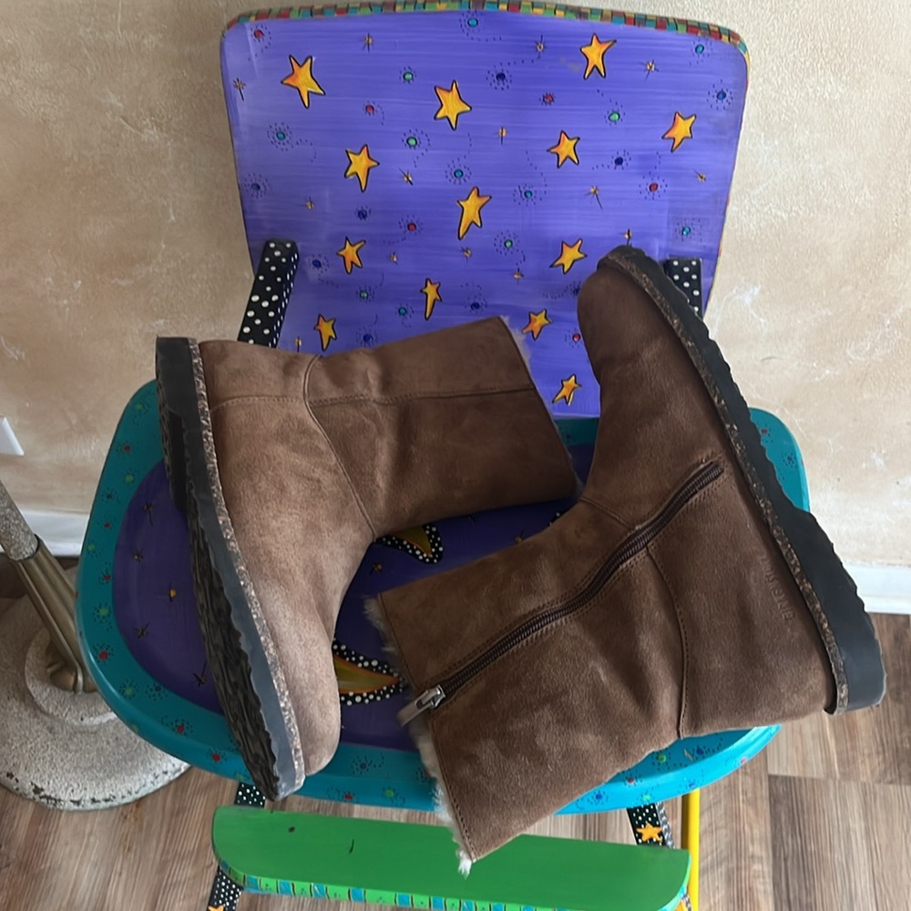 Gently-worn Birkenstock Uppsala Boots 💗. - Picture 4 of 6